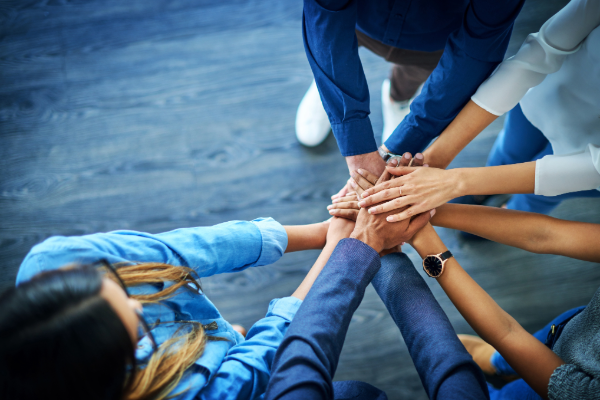 Team building partnership image