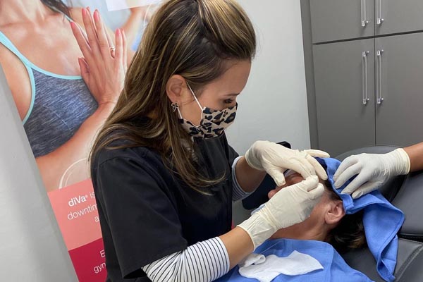 PDO Thread treatment performed on female patient at FIBB